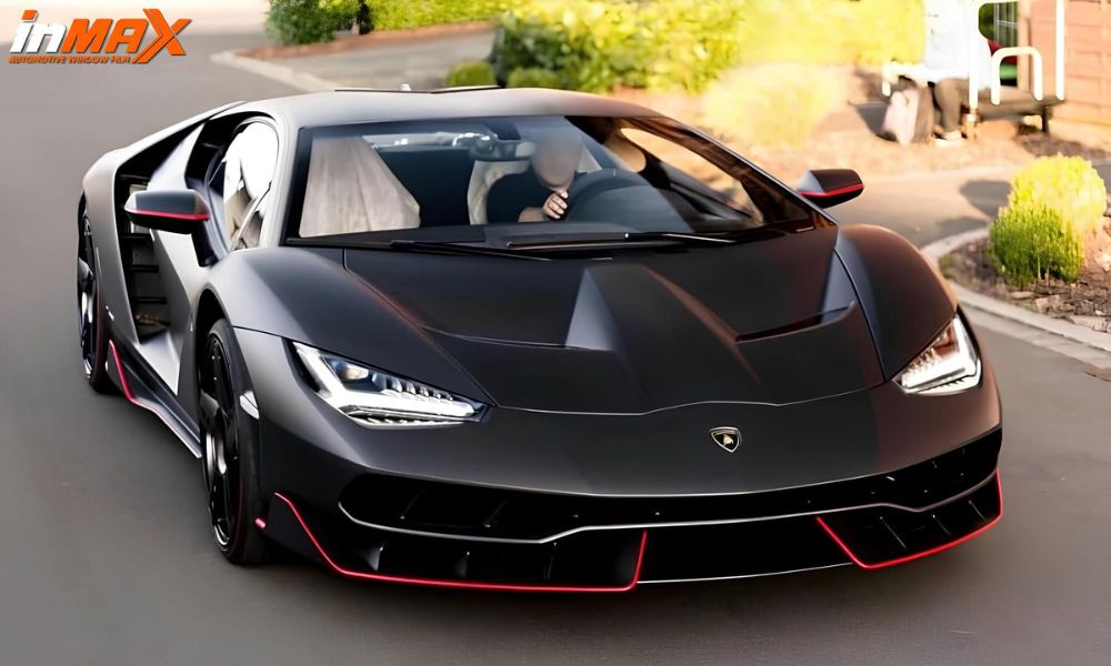 Lamborghini Centenario có phần đầu xe đẹp mắt và ấn tượng