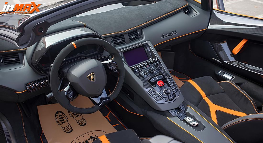 Đánh giá nội thất xe Lamborghini Aventador J