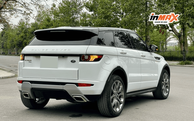 duoi-xe-Range-Rover-Evoque-2015
