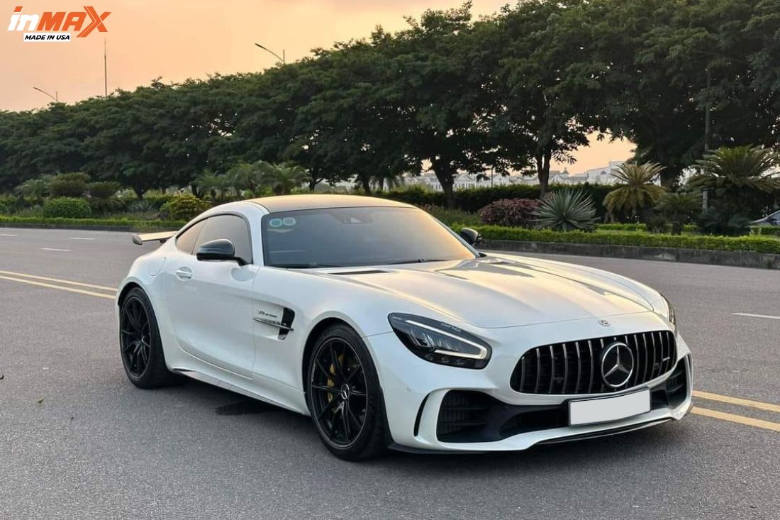 Xe ô tô 2 chỗ Mercedes-AMG GT R