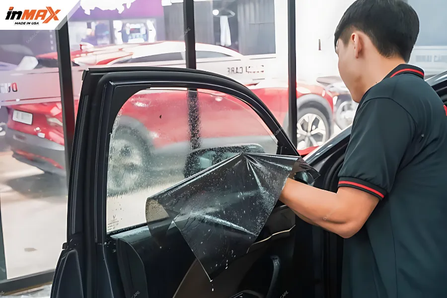 Dán phim phản xạ nhiệt cho xe VinFast VF6 có thực sự cần thiết?