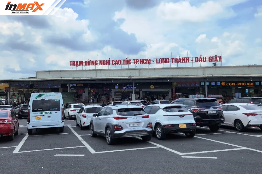 Nên nghỉ giải lao mỗi 1–2 giờ lái xe