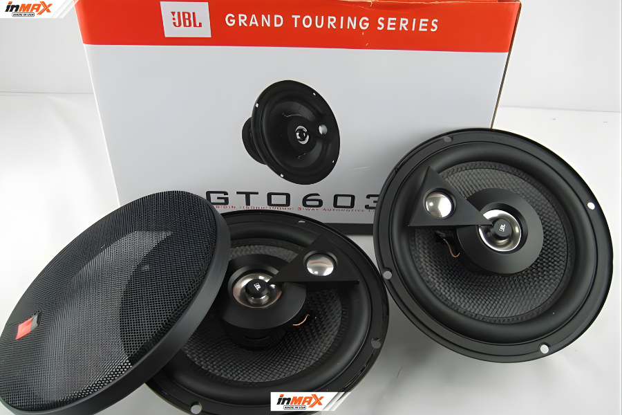 Loa cánh ô tô JBL