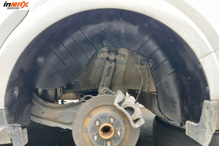 Hóa nhựa lòng dè ô tô