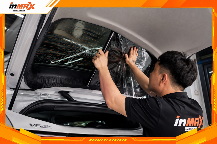 Dán phim cách nhiệt cho xe VFe34 vị trí kính hậu