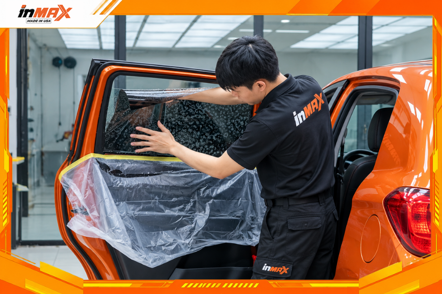 Dán phim cách nhiệt cho xe Mitsubishi Mirage vị trí kính sườn