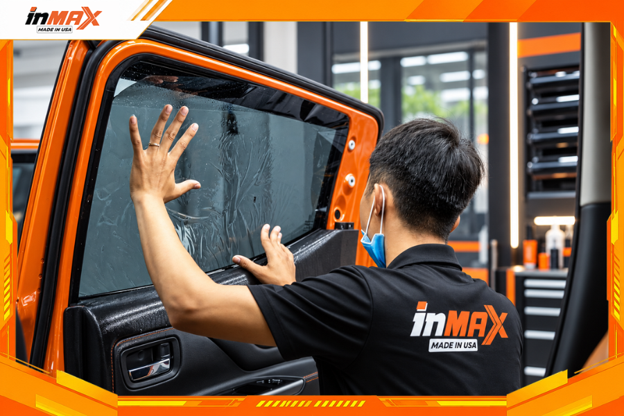 Dán phim cách nhiệt cho xe Mitsubishi Triton vị trí kính sườn