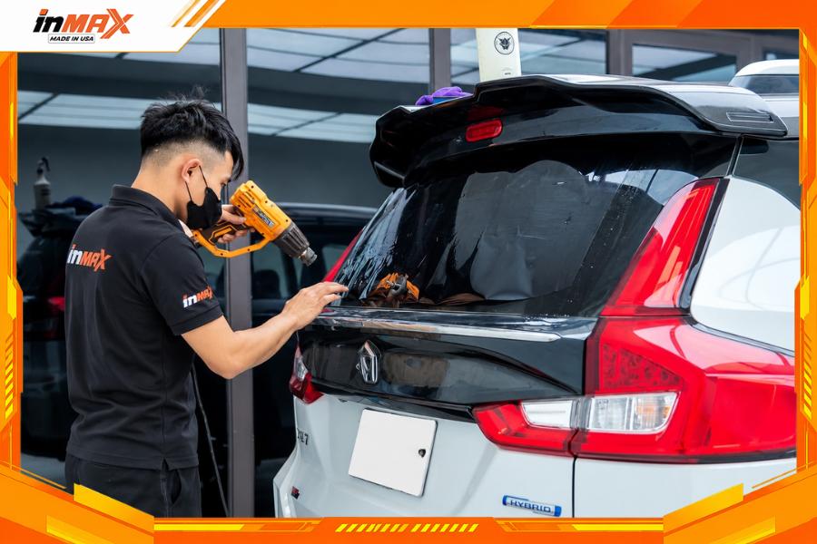 Dán phim cách nhiệt cho xe Suzuki XL7 - Vị trí kính hậu