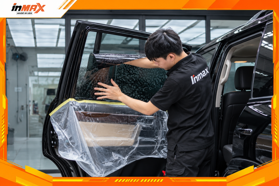 Kiểm tra trước khi dán phim cách nhiệt cho xe Toyota Landcruiser LC200