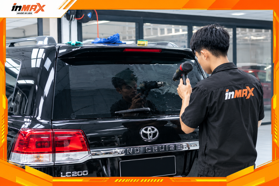 Chăm sóc sau khi dán phim cách nhiệt cho xe Toyota Landcruiser LC200