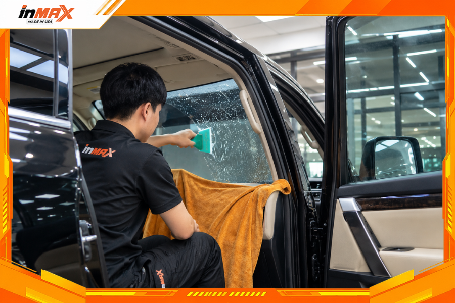 Dán phim cách nhiệt cho xe Toyota Landcruiser LC200 kết hợp nhiều mã phim
